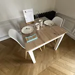 Chateau De Saint Mayeul Konukevi 3*