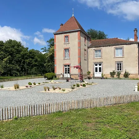 Chateau De Saint Mayeul Konukevi Joze