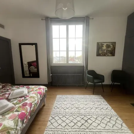 Chateau De Saint Mayeul Gasthof Joze