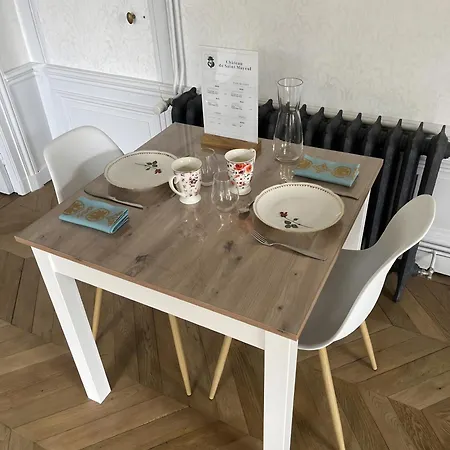 Chateau De Saint Mayeul 3* Joze
